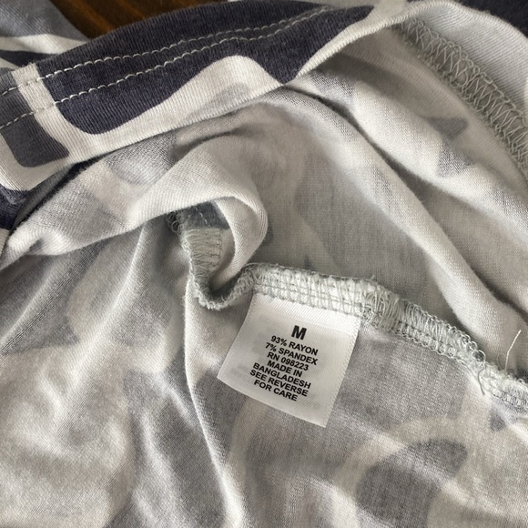 Magellan Long Sleeve Hooded Shirt Men’s Size Medium Gray Camo Hoodie Fish Gear - Picture 5 of 9